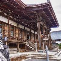 Eco Tours Japan temples and shrines tour in Yamanashi Japan